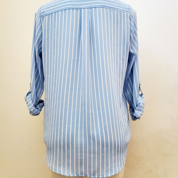 Women's Apt. 9® Convertible Button Tab Blue & White Blouses Size Petite Medium - Picture 9 of 14